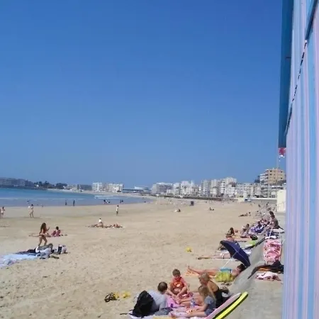 Apartment Face Avec Balcon - 50m Plage, Proximite Commerces Et Marche - Fr-1-92-607 *