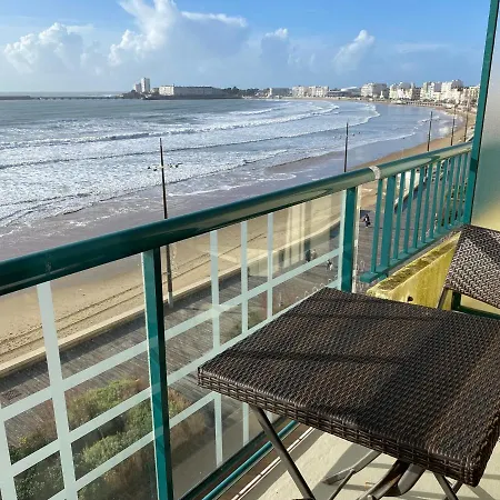 Apartment Face Avec Balcon - 50m Plage, Proximite Commerces Et Marche - Fr-1-92-607